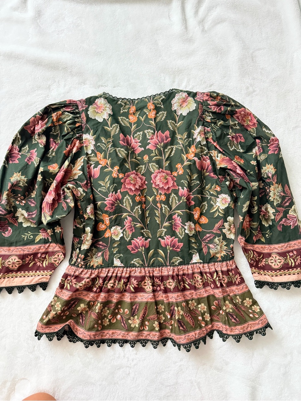 FARM Rio Flowering Garden Blouse 100% Cotton Beautiful Details Size M - Picture 5 of 13